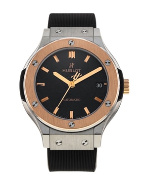 Browse our selection of automatic watches from prestigious brands such as Blancpain, Bell & Ross, Breitling and Rolex.